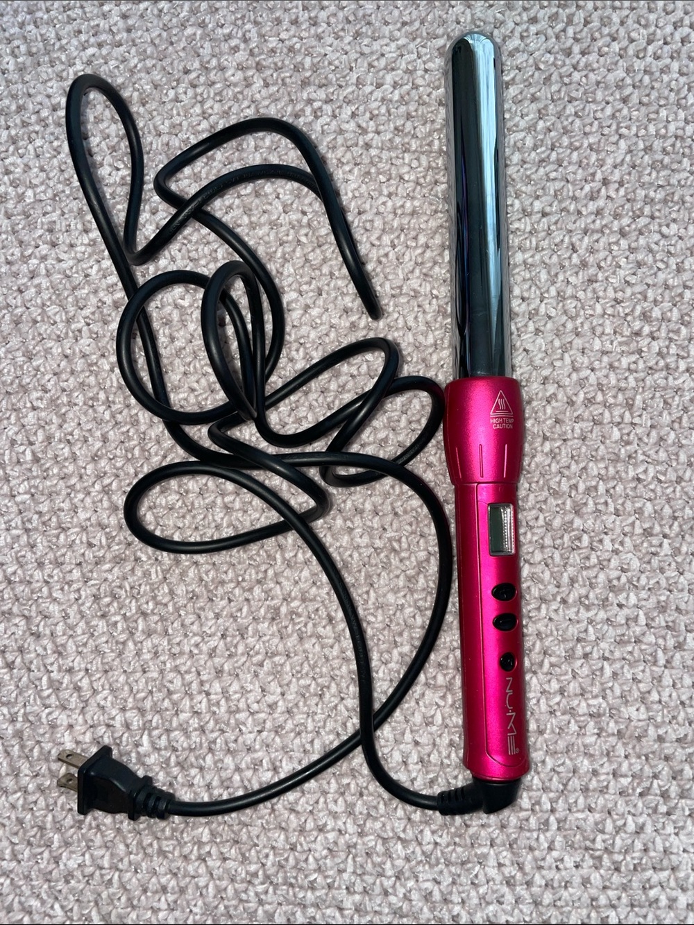 NuMe Pink Ceramic Curling Wand